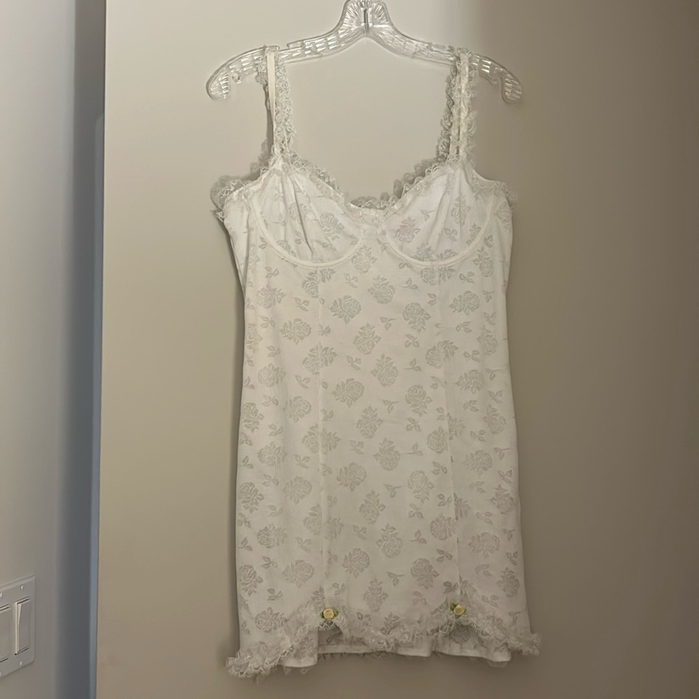 Dolls kill sugar thrillz white lace mini dress with 🌹 embroidery